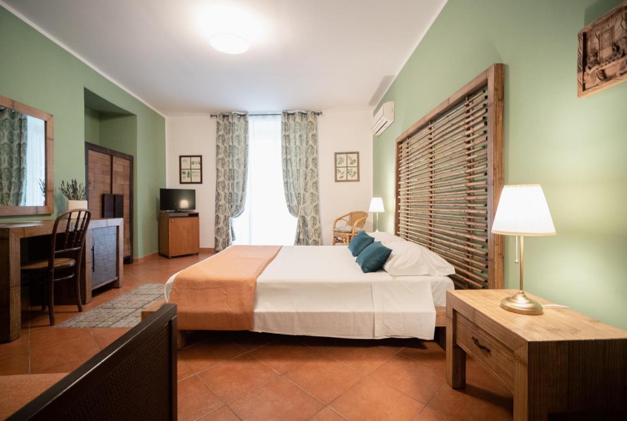 Kalamarina Rooms Palermo Exterior photo